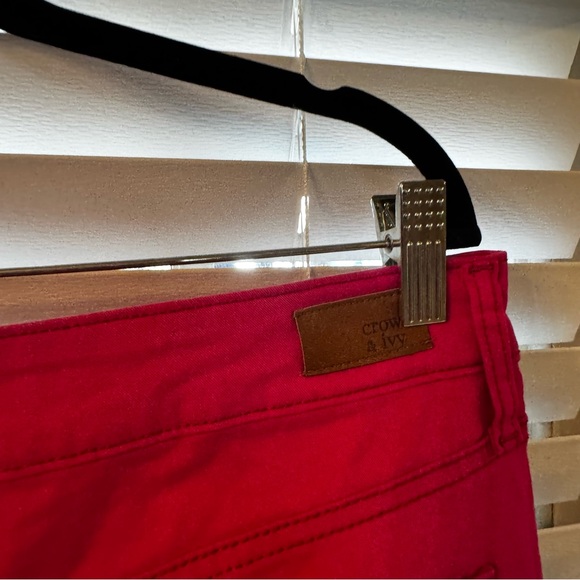 Crown & Ivy High Rise Skinny Crop NWT*** - Picture 4 of 6